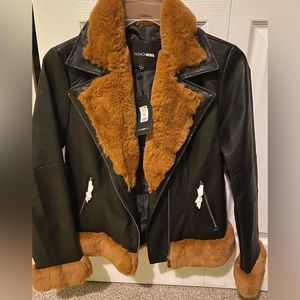 New with tags Fashion Nova  black and camel faux leather jacket size large